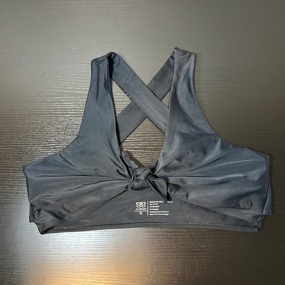 Albion Fit Black Front Tie Cross Back Bikini Top Size Medium Swimwear